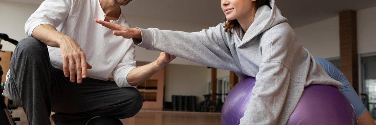 Cómo el ejercicio terapéutico ayuda a mejorar tu salud de forma segura